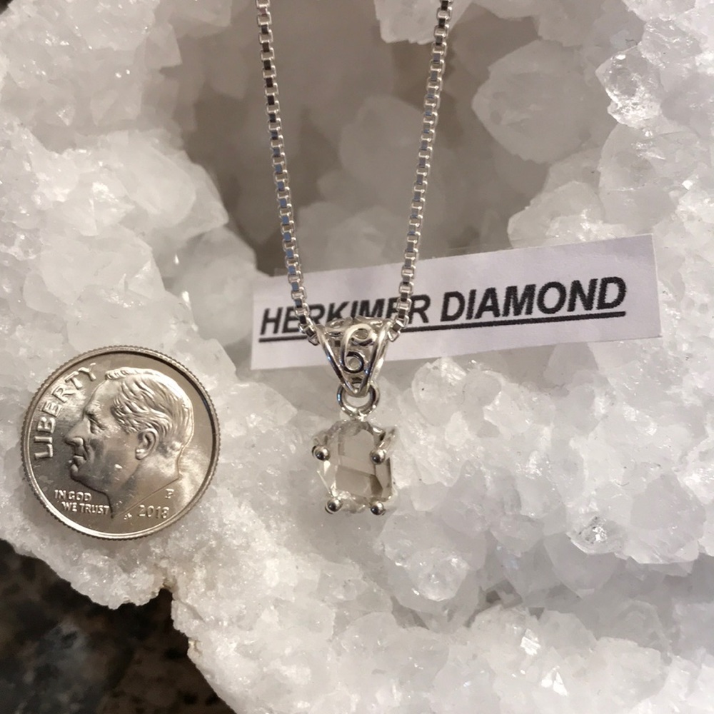 STERLING SILVER HERKIMER DIAMOND PENDANT NIB